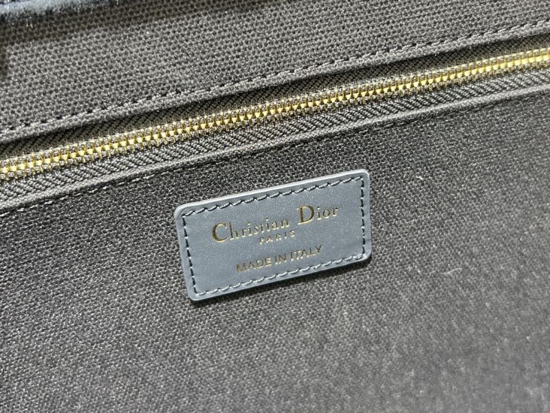 Dior Shopping Bags